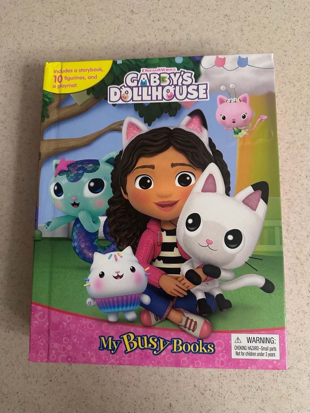 DreamWorks Gabby's Dollhouse My Busy Books Activity Kit with 10 Figurines and Pl